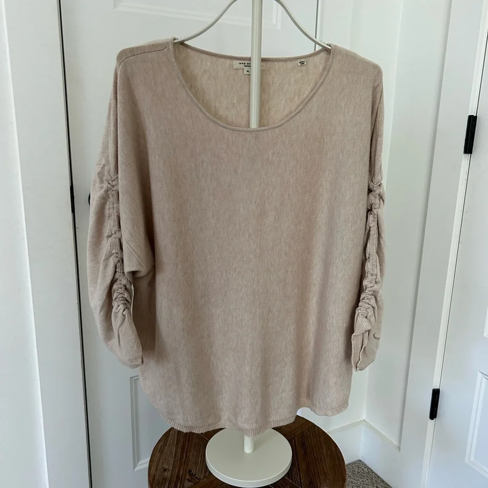 NWOT Max Studio Sweater with Ruched Sleeves - Picture 1 of 3